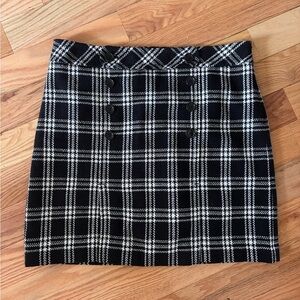 3/$20 Loft Classic Black and White Plaid Skirt
